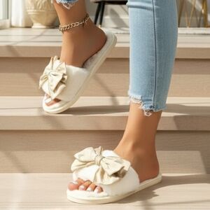 Oversized Bow Plush Faux Fur Slippers Open Toe Flat Fuzzy Slip-on House Shoes